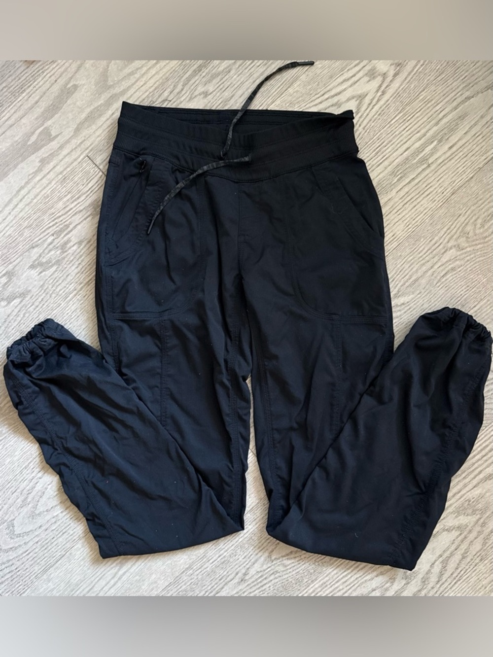 The North Face Black Women's Nylon Athletic Jogger Pants in size S